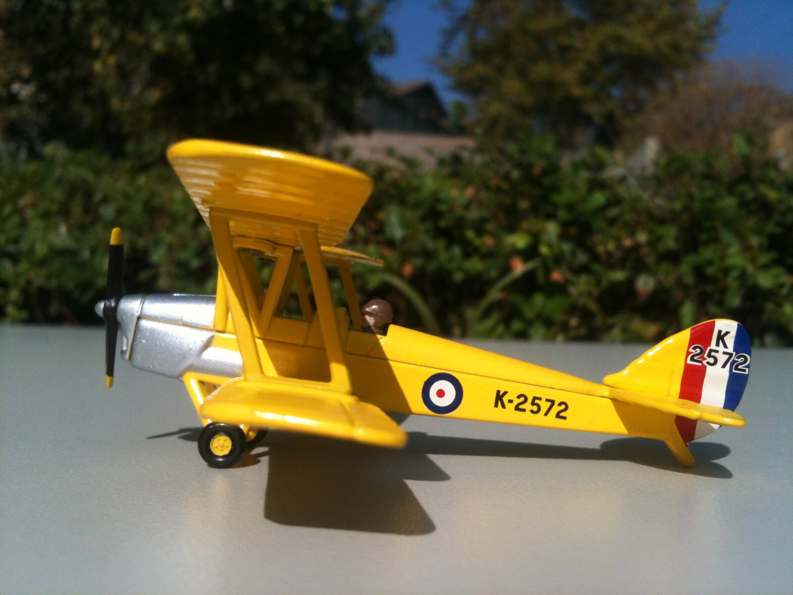 Corgi de Havilland Tiger Moth RAF Post War Training Bi Plane 1:87 Scale Showcase