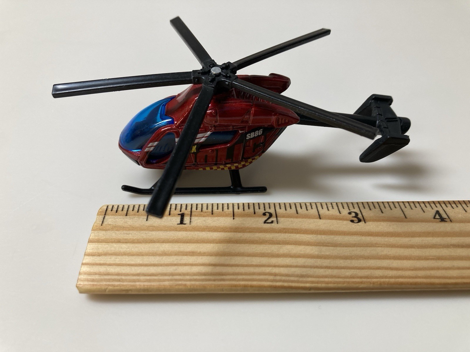 Matchbox Airblade Helicopter Lot of 5 Diecast Vehicles 2009 Mattel Police, News+