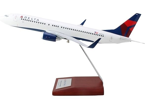 SkyMarks Elite 1:100 Scale Delta 737-800 Airplane Model – Licensed, Injection-Mo