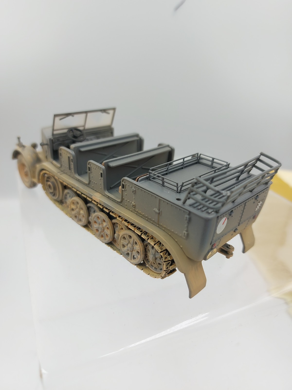 SDKFZ.7 GERMAN HALF-TRACK GERMAN 12TH ARMY FRANCE JUNE 1940 – CORGI CC60002 1/50