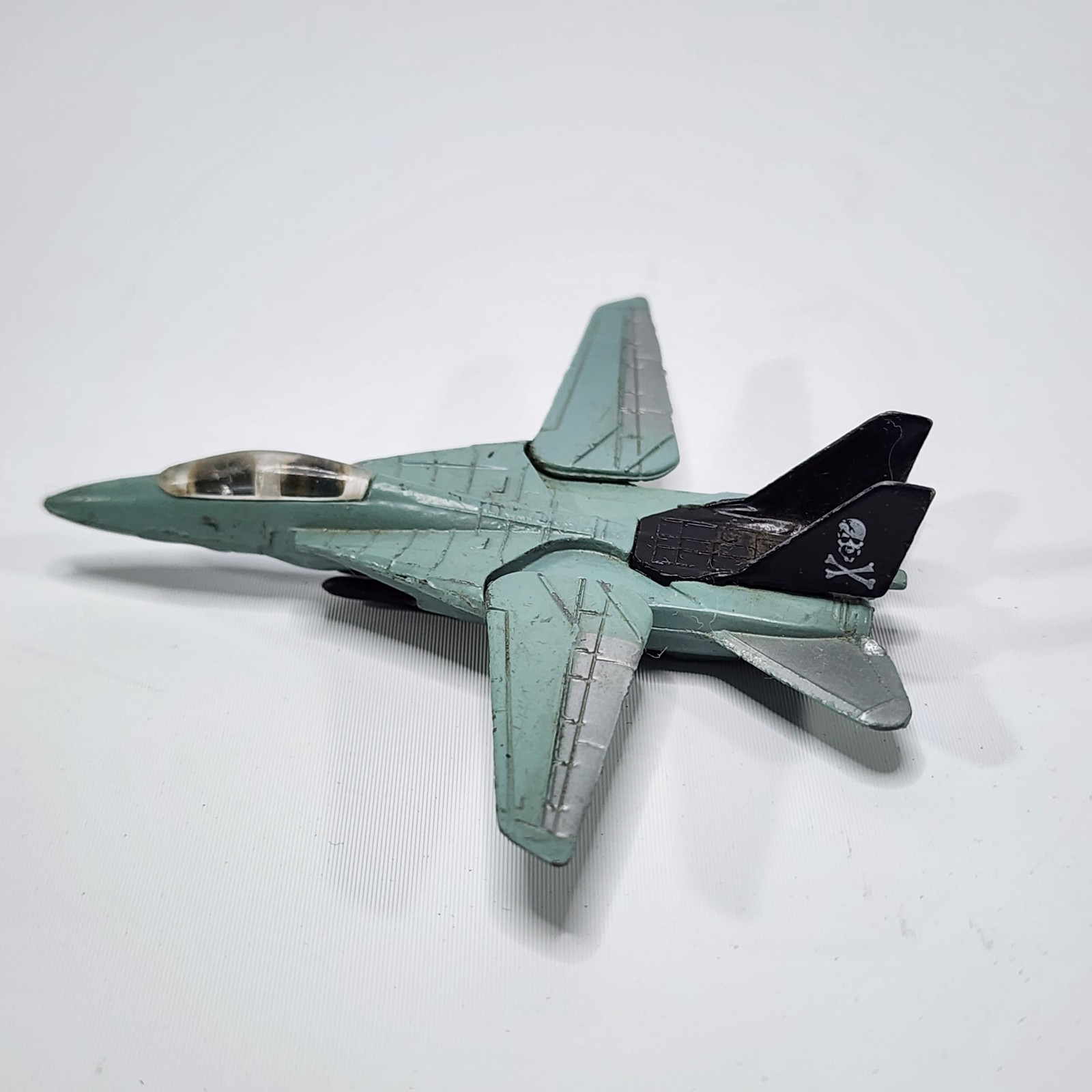 1976 Z Toys F-14 Tomcat 1/150 Scale Die-Cast Metal Plane A143 421dr-pb24