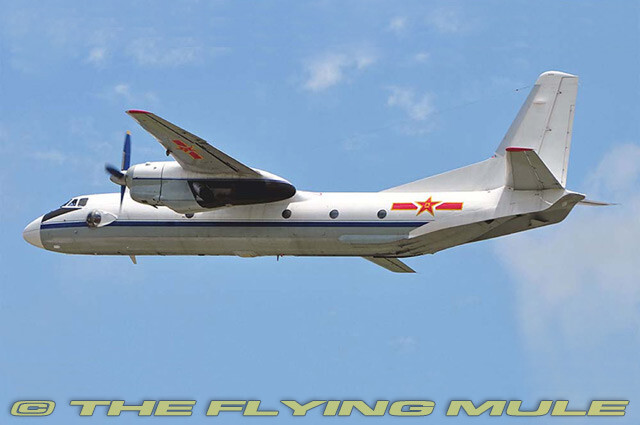 AviaBoss 1:200 An-26 Curl PLAAF