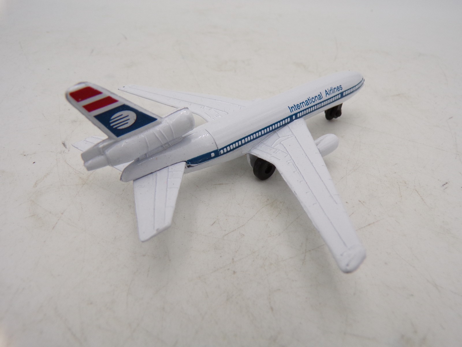 90’s Super Dyna Flites Diecast MD DC-10 International Airlines MIB Zee Zylmex