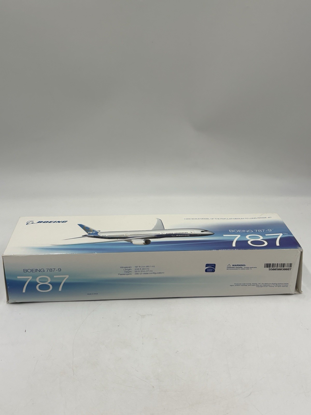 Boeing 787-9 Dreamliner 1/200 Scale Model New In Box Officially Licensed Product
