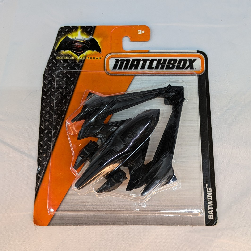 Matchbox Batwing Diecast Aircraft Batman v Superman With Stand 1:64 Black 2015