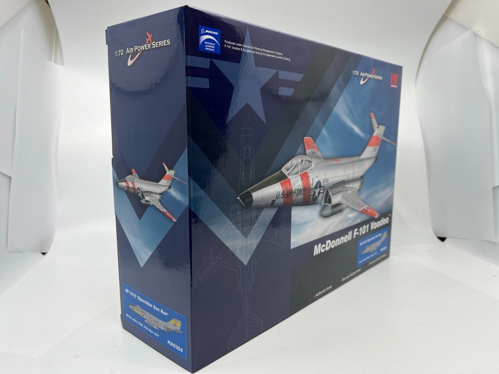 Hobby Master HA9304, RF-101C ‘Operation Sun Run’ 60163, 363rd TRW, 27th No, 1:72