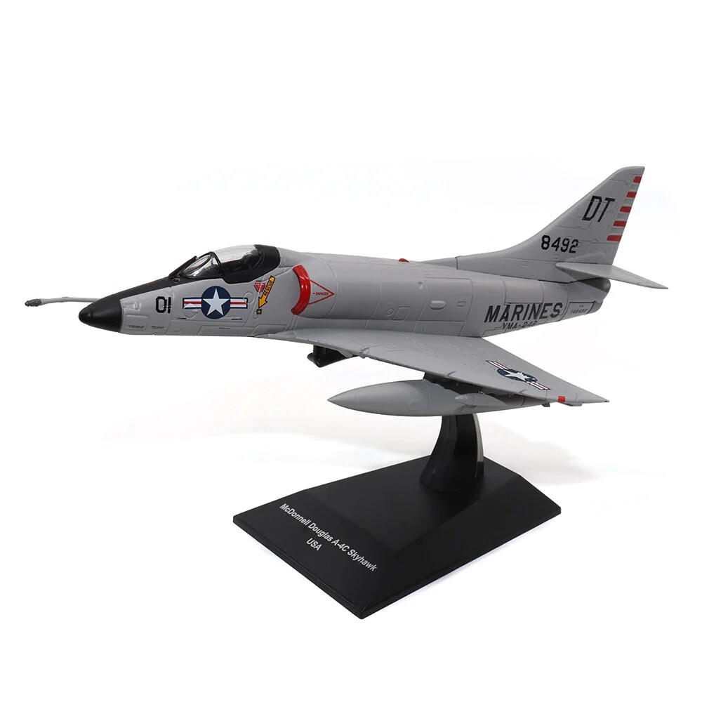 AFV 27291 Douglas A-4c Skyhawk Jet Airplane 1/72 Military Scale MIB