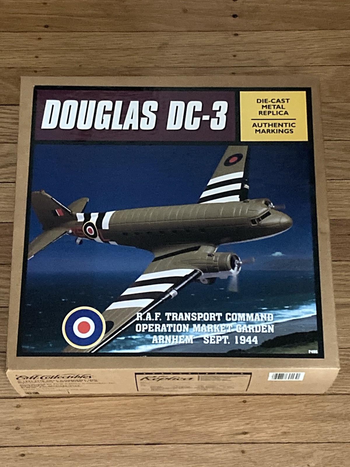WW2 🇺🇸🇬🇧 Ertl Douglas DC-3 1/72 RAF Operation Market Garden Arnhem 1944