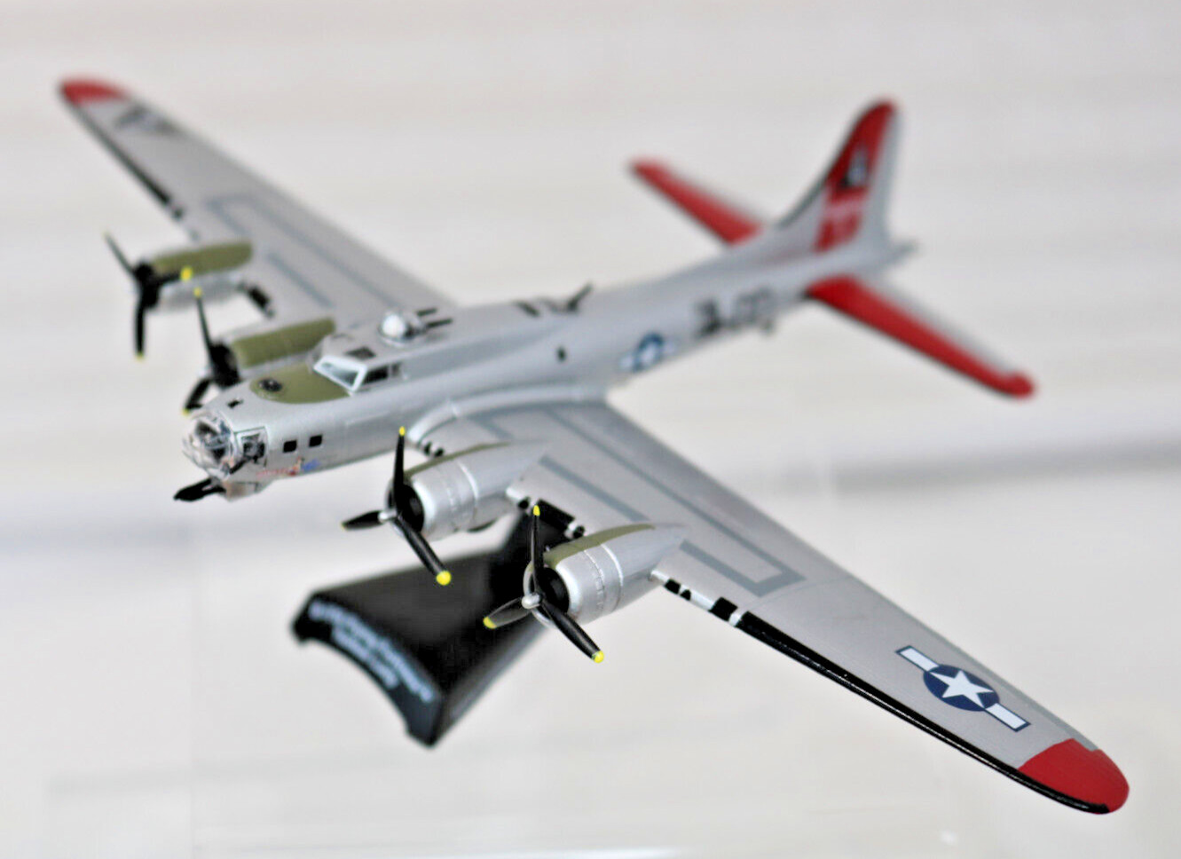 B-17G Flying Fortess “Yankee Lady” PS5402-5 Daron Stored ’46 Used US Coast Guard