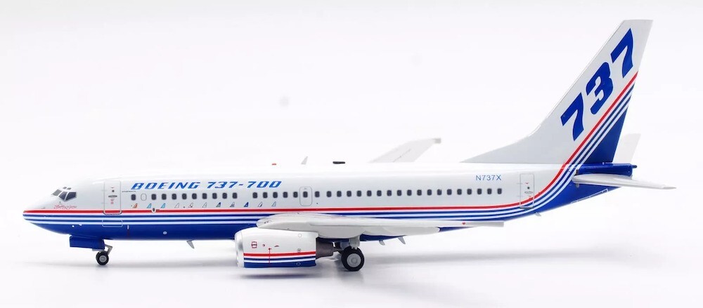 Boeing (House Colors) / Boeing 737-700 / N737X / IF737737X / 1:200