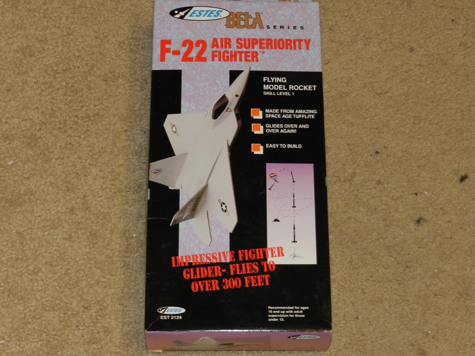 Estes F-22Air Superiority Fighter#2124 New Flying Model Rocket Kit NEW
