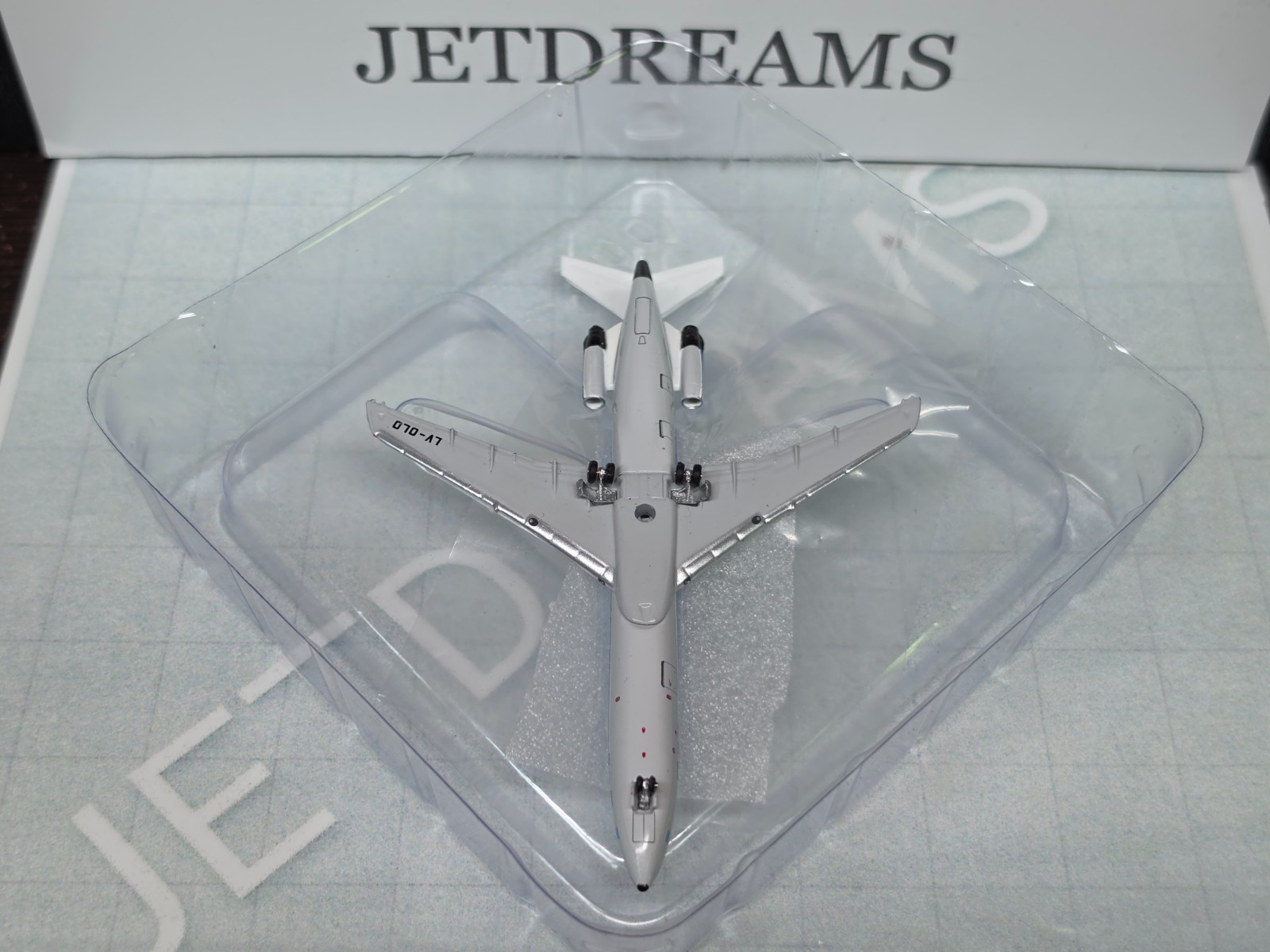 1/400 AEROLINEAS ARGENTINAS BOEING 727-200 1980’S COLORS LV-OLO AEROCLASSICS