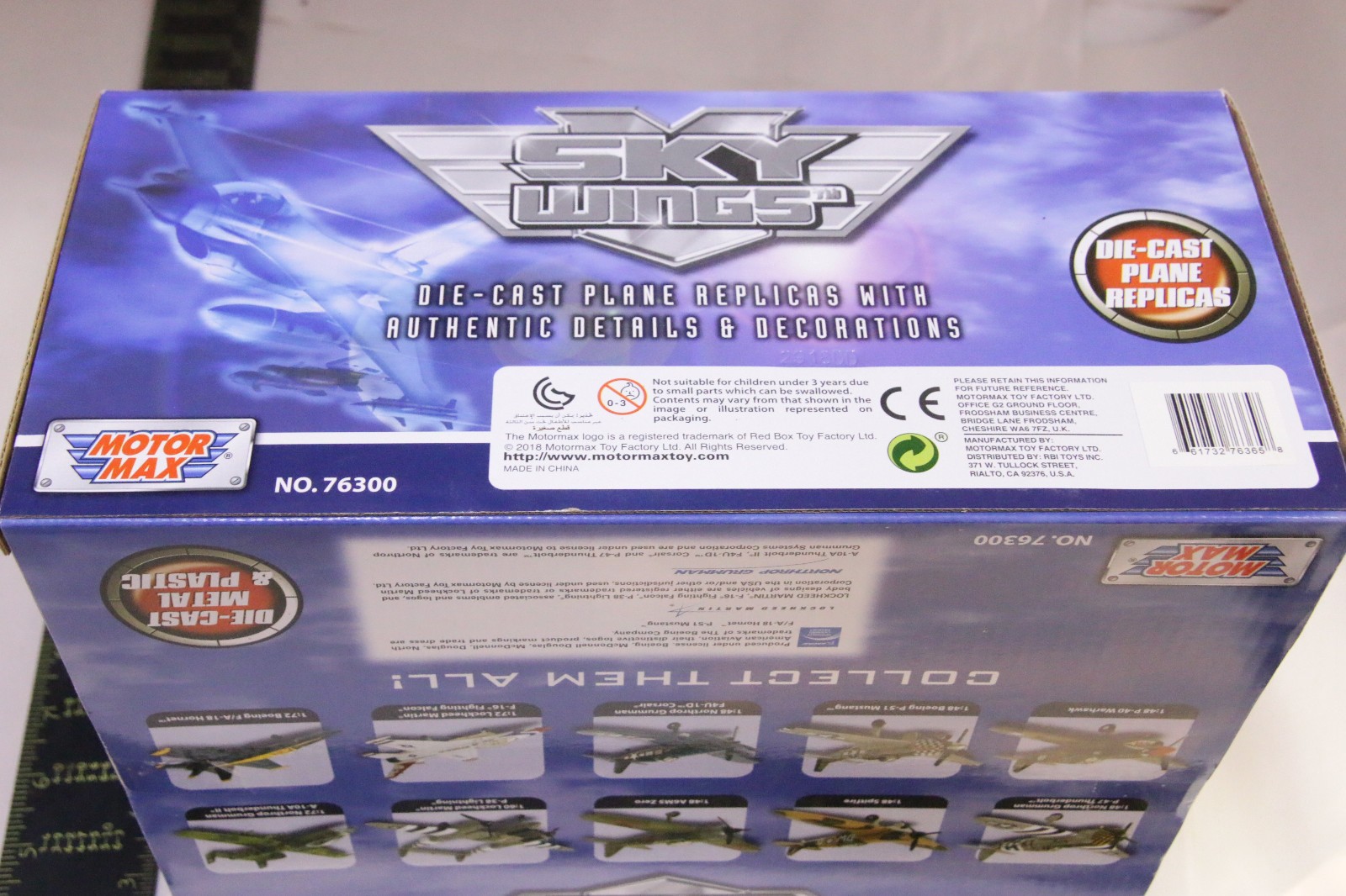 1:60 P-38 Lightning Lockheed Prop Airplane by Motor Max #76365 NEW Old Stock