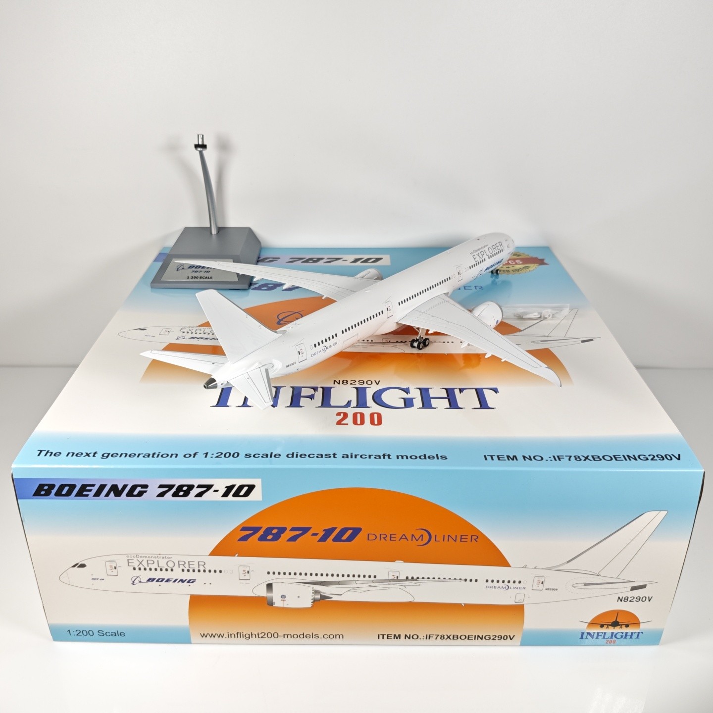 1:200 InFlight Boeing B787-10 N8290V​ Passenger Airplane Diecast Plane Model