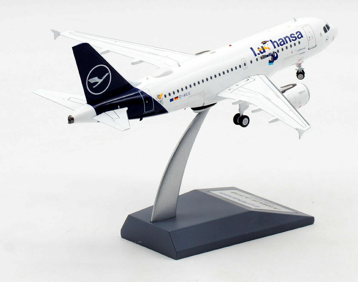 AIRBUS A319-114 LUFTHANSA REG: D-AILU WITH STAND – JFOX JFA319013 1/200