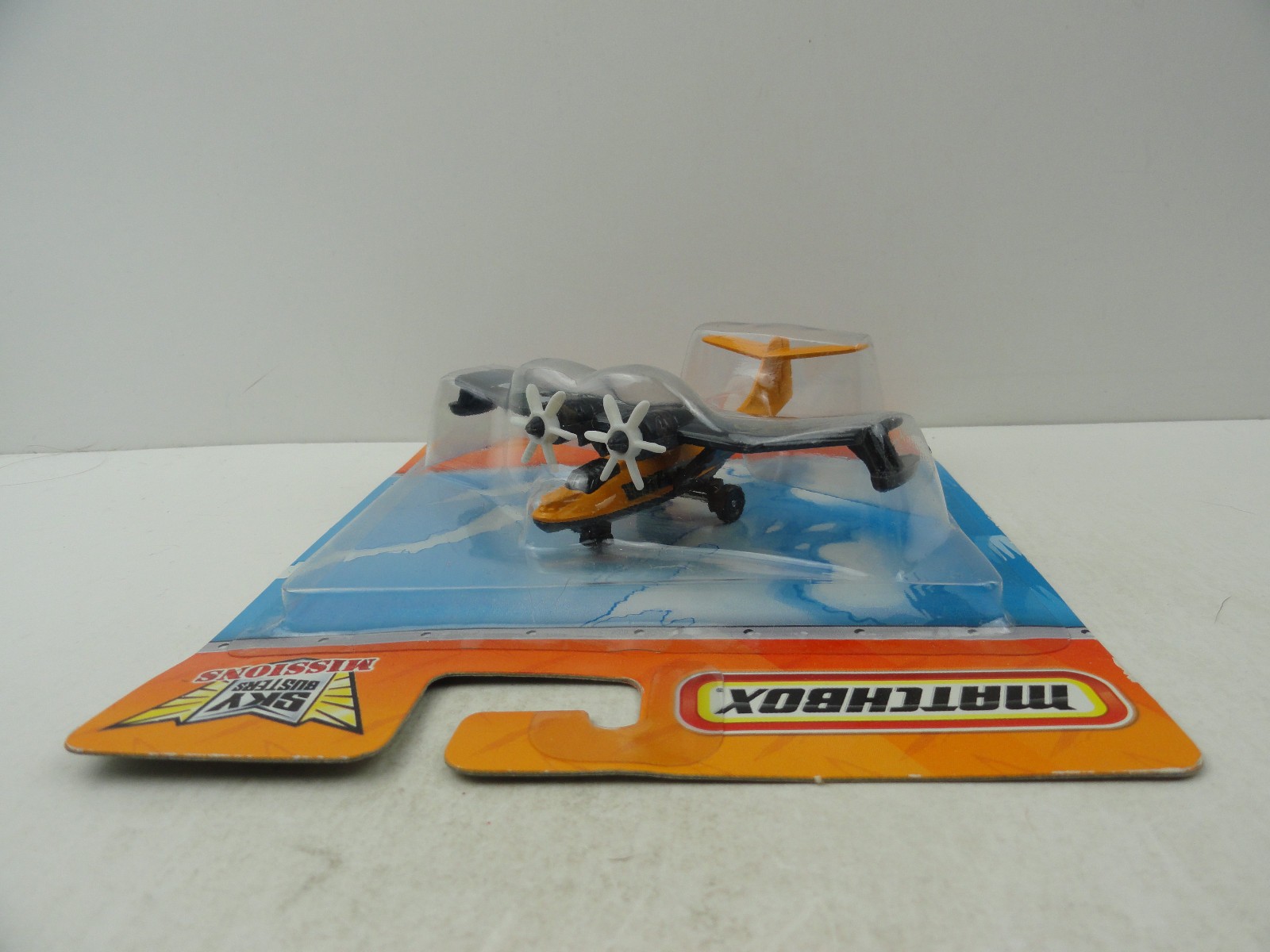 2011 Matchbox Sky Busters Missions Pacific Patrol Hydro Prop (Orange/Gray)