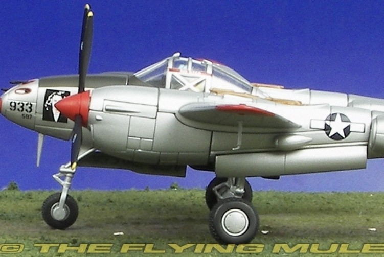 Corgi AA36601 1/72 P-38J-15 Lightning “Marge” 5th Fighter Command,New Guinea…