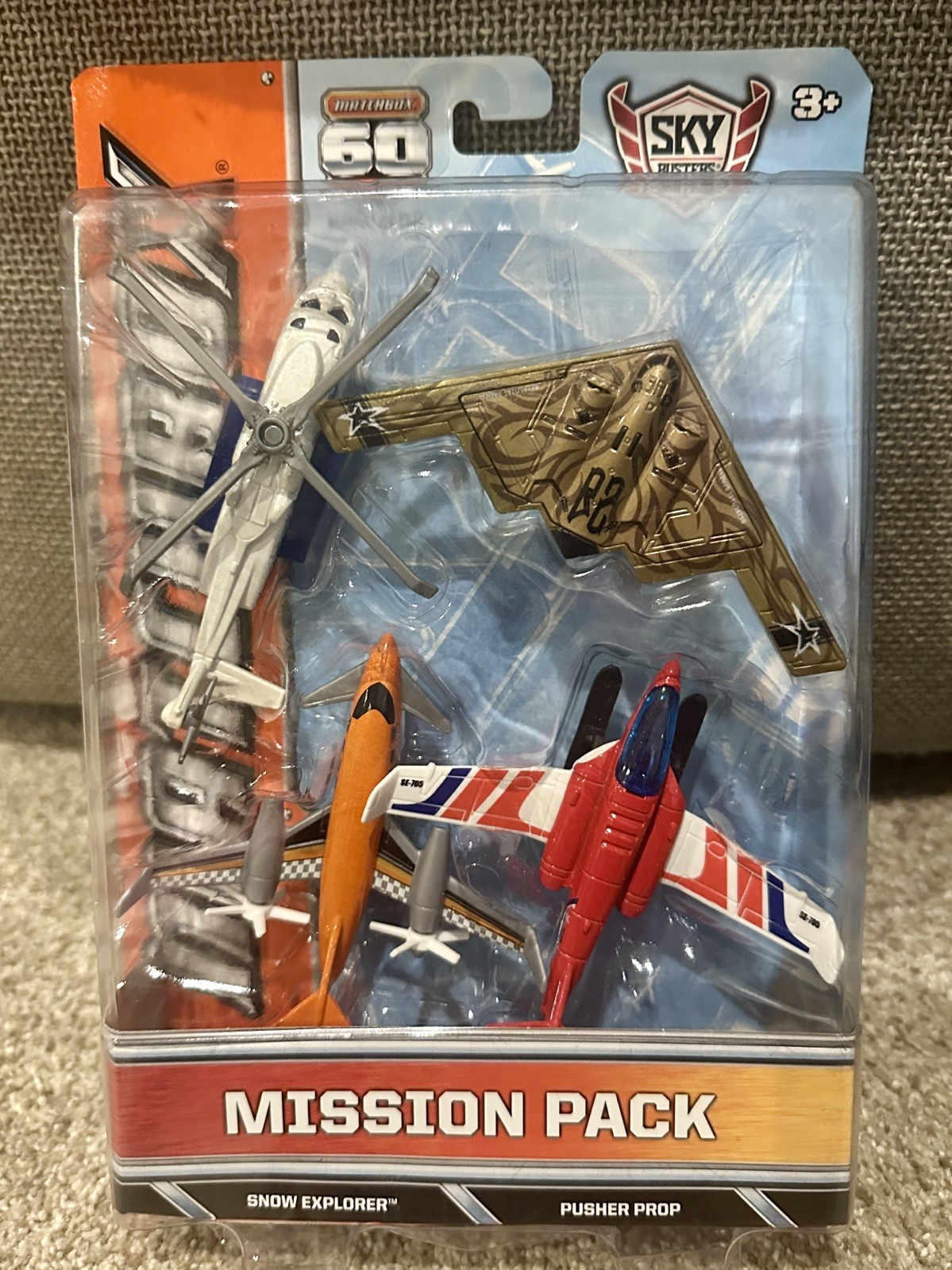 🔥 NEW! Matchbox 60th Anniversary Sky Busters Mission Snow Explorer pusher Prop