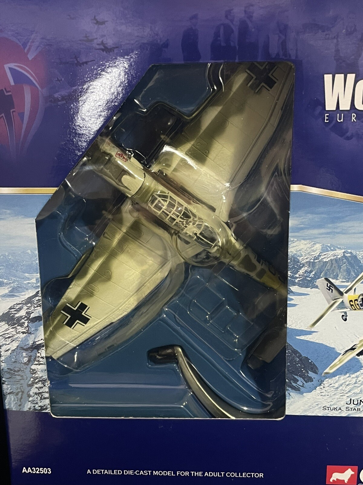 Corgi AA32503 Junkers JU 87B-2 Stuka Stab II/STG 1 Eastern Front Airplane 1:72