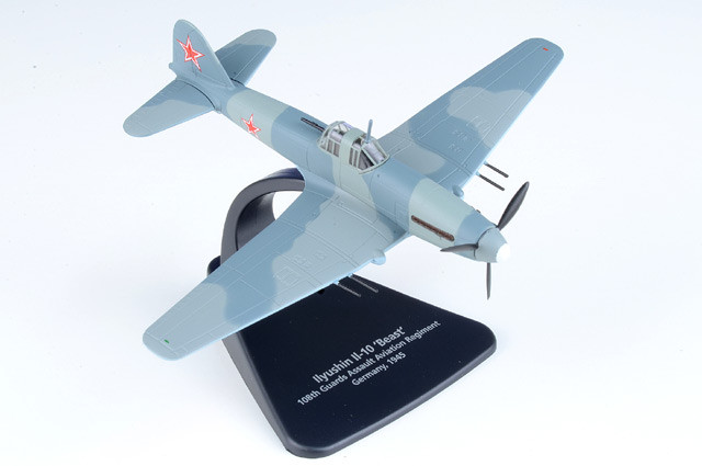 Oxford Diecast 1/72 Il-10 Beast Soviet Air Force