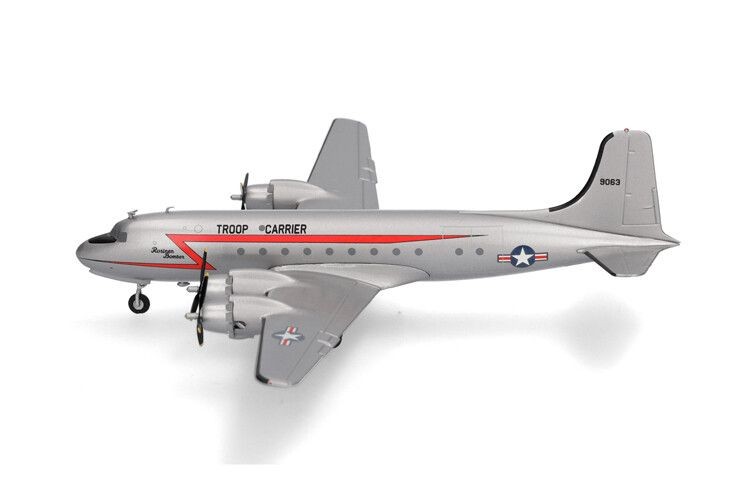 HERPA – Douglas C-54 Skymaster U.S. Air Force bomber – 1/200 – HER573177