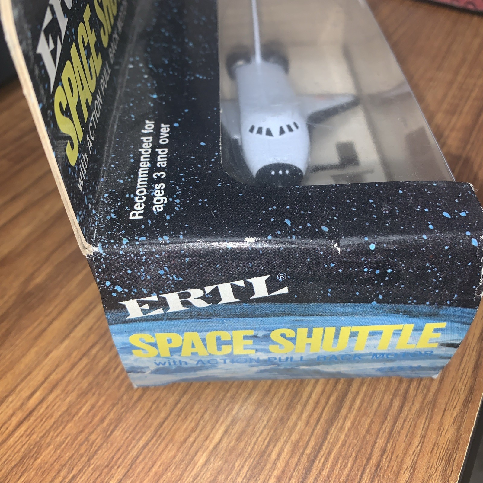 Die Cast Metal 5″ White Space Shuttle w/ Pull Back Action