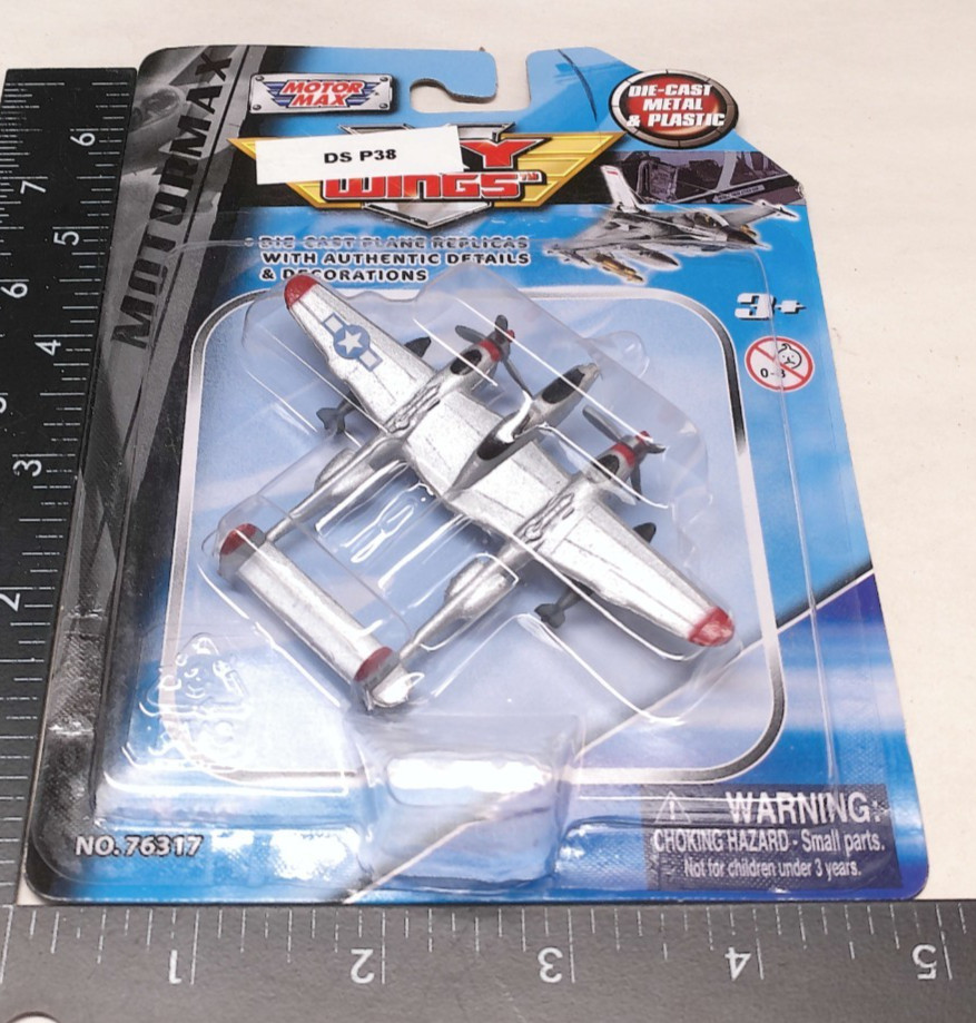 Military Prop Plane Diecast Sky Wings MotorMax DS P38 USAF 76317 NEW Old Stock