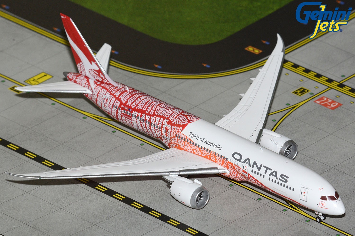Qantas Boeing 787-9 VH-ZND Yam Dreaming GeminiJets GJQFA2385 1:400 IN STOCK