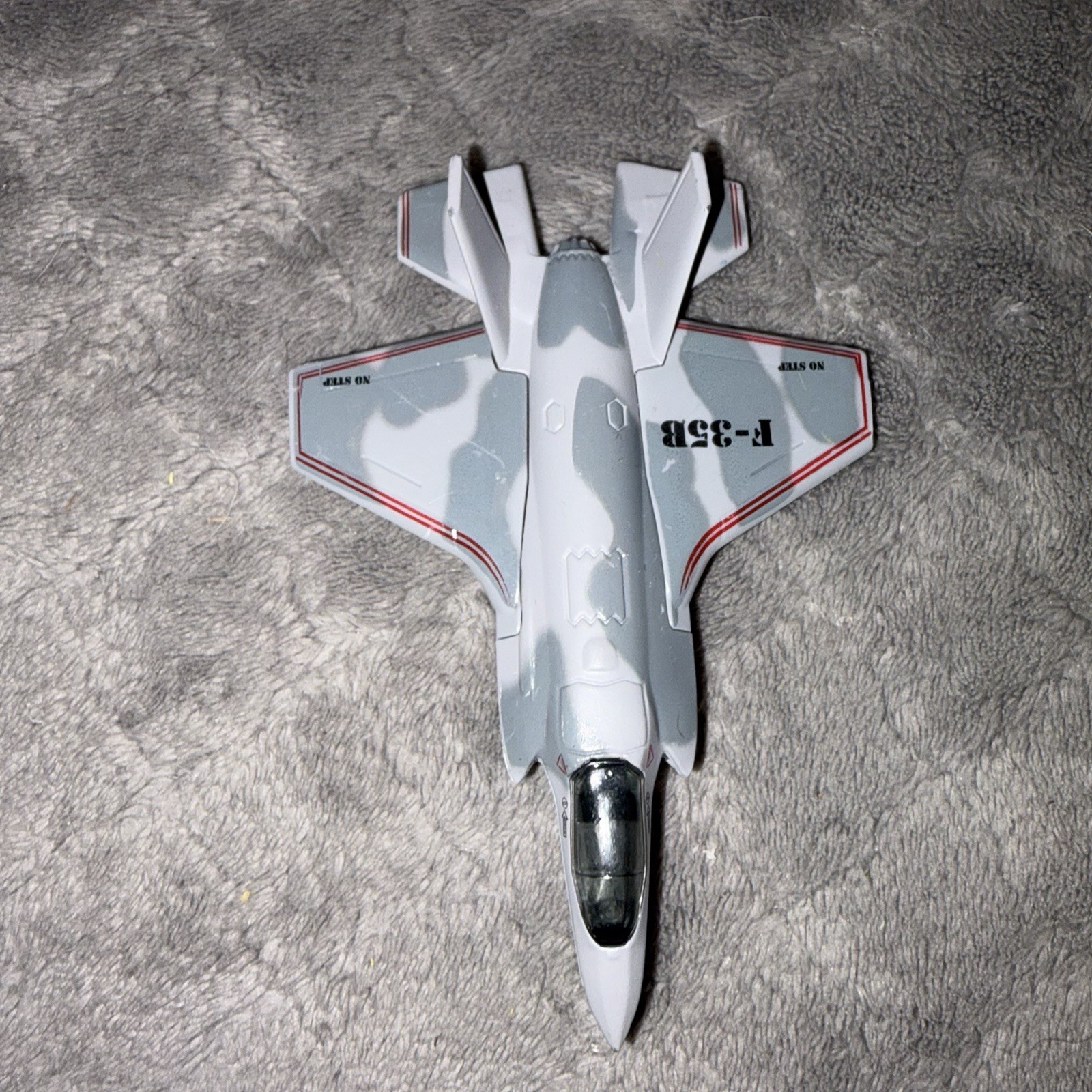 2009 HTF Matchbox Sky Busters F-35B Lightning II C37 Thailand Grey Gray Silver