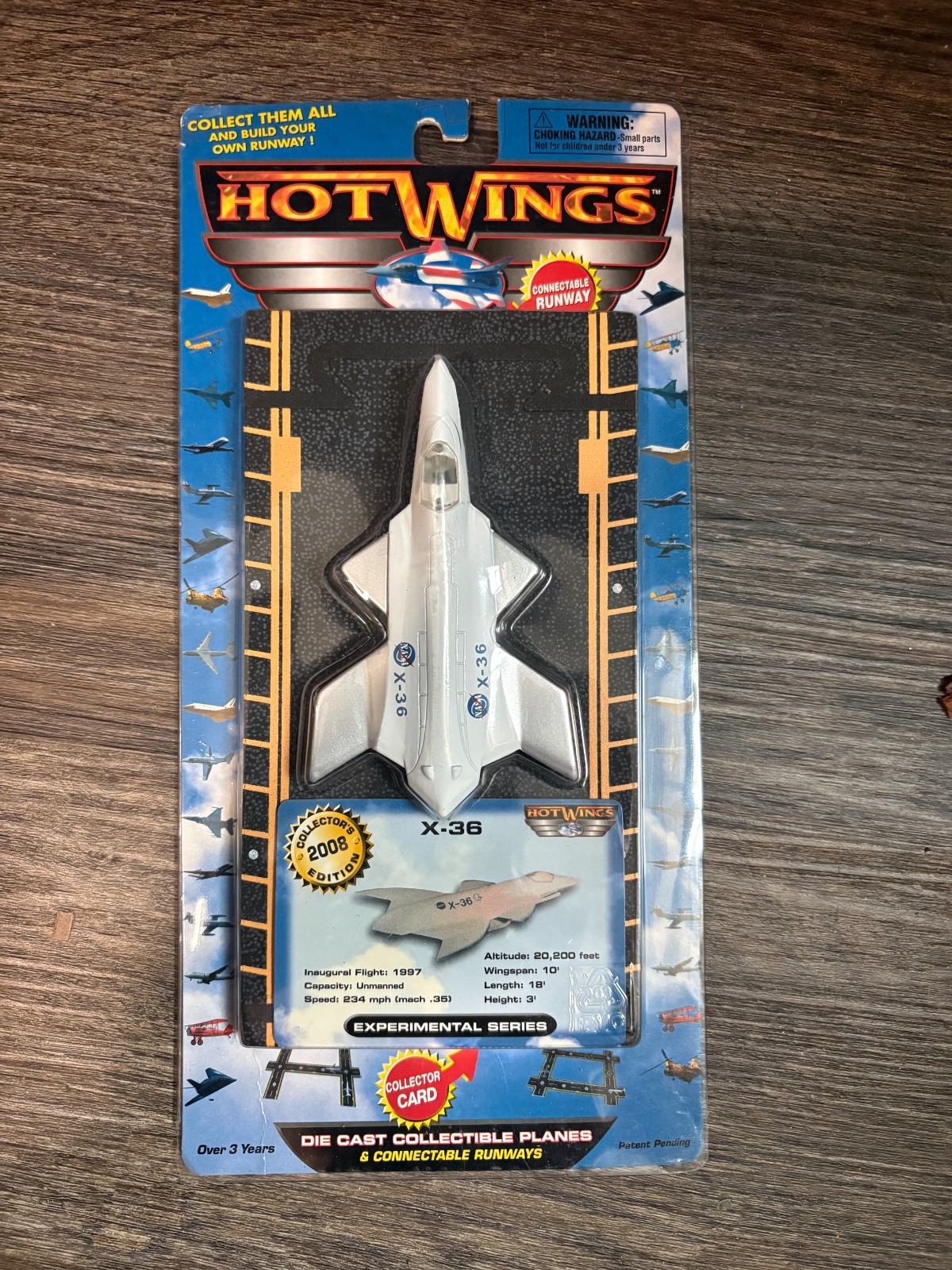 Hot Wings X-36 Die Cast Collectible Plane 2008 Collector Edition NASA RARE