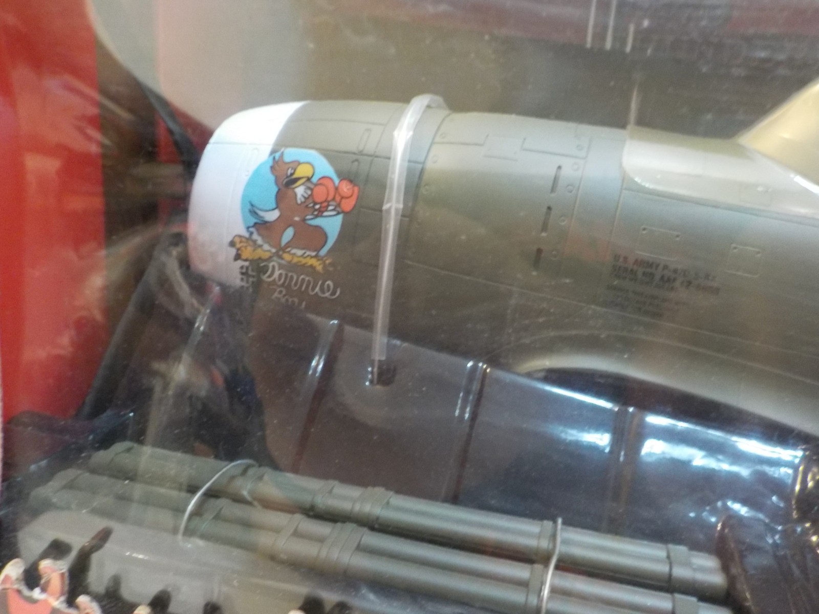 A511 Motorworks P-47D Thunderbolt Razor-Back “Donnie Boy” 1:18 Plane