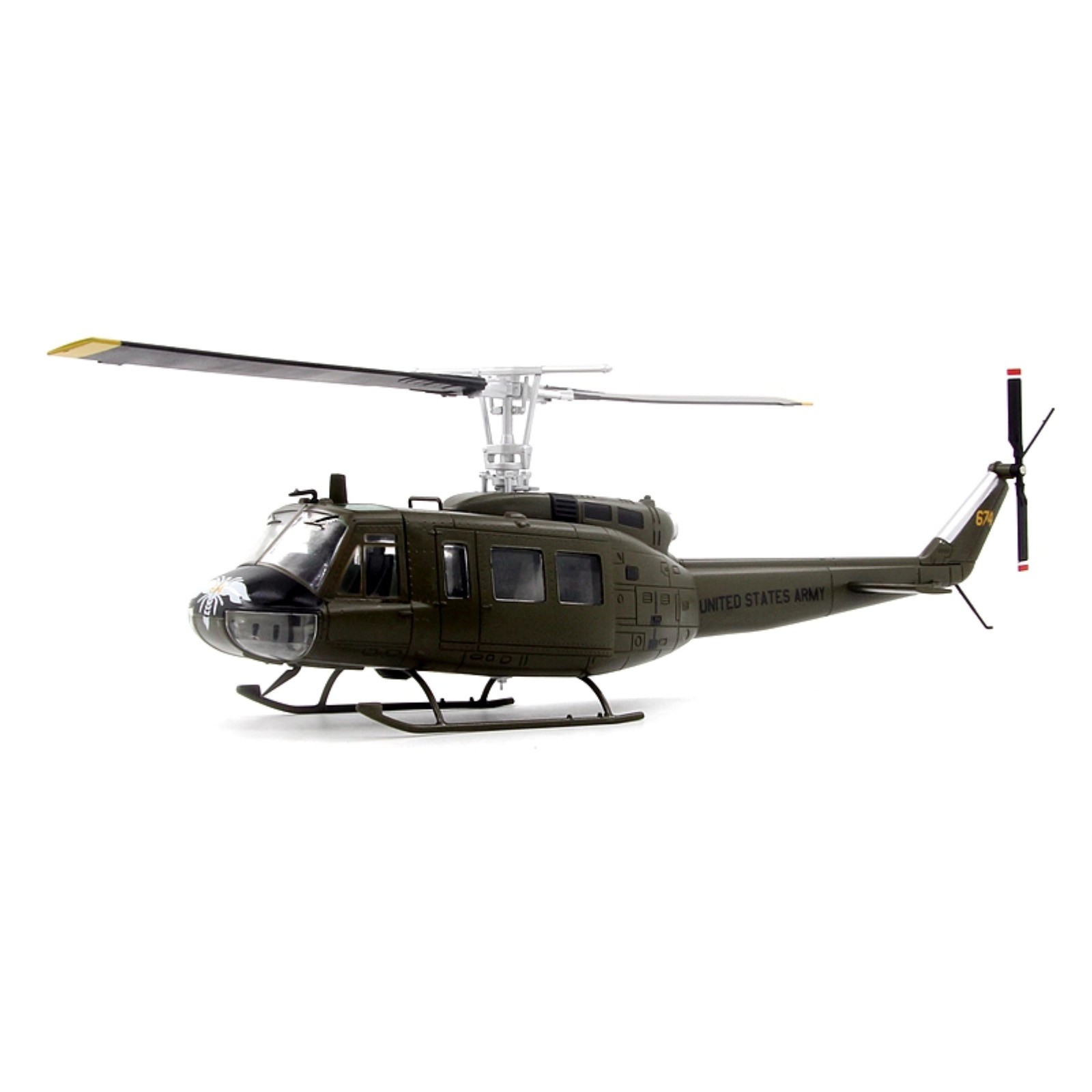 Detailed Collector’s UH-1 Iroquois Helicopter Model 1:48 Scale Rotating Blades