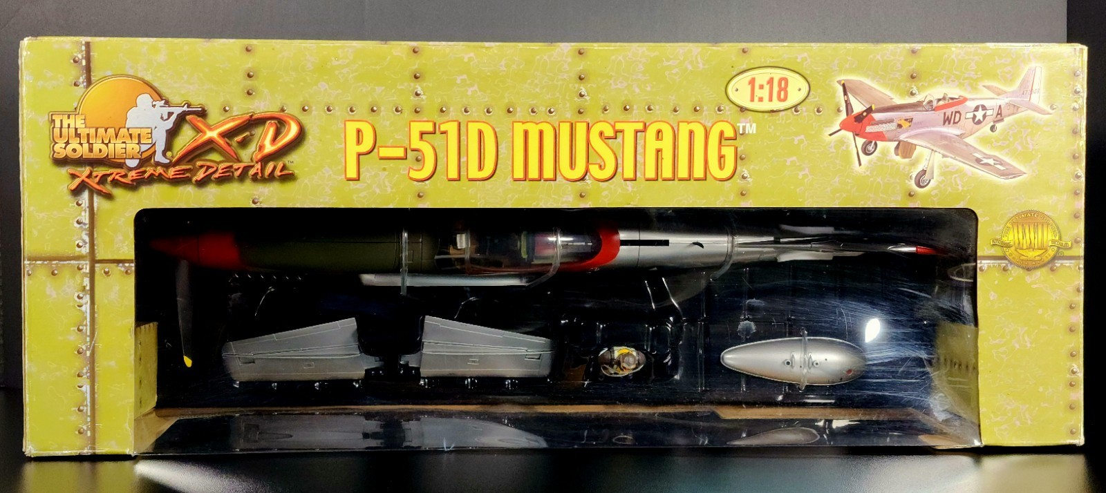21st Century Toys XD 1:18 P-51D Mustang Ridge Runner Pilot Boxed 2005