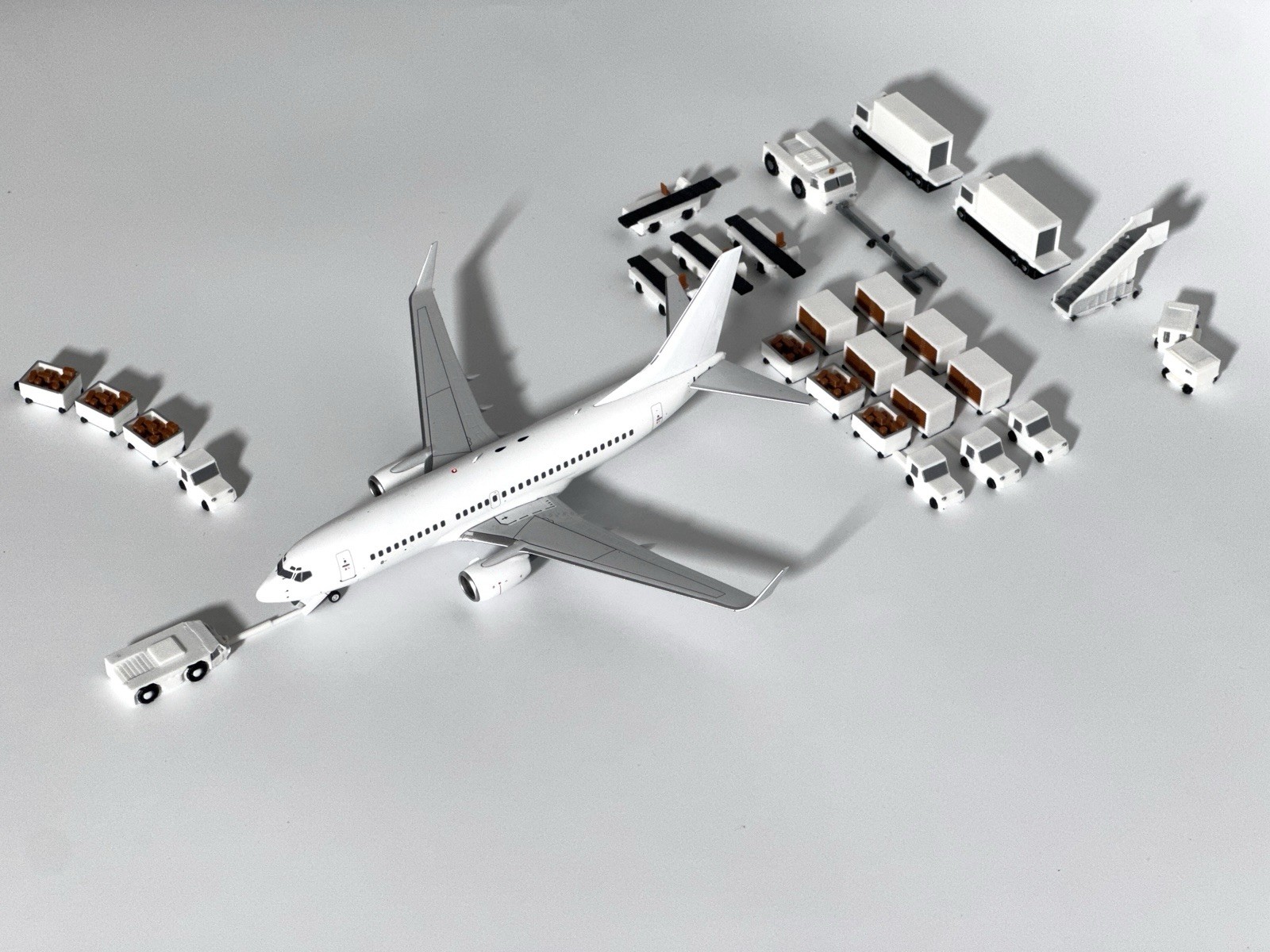 1:200 SCALE GENERIC GSE (ground support equipment) for Airplanes