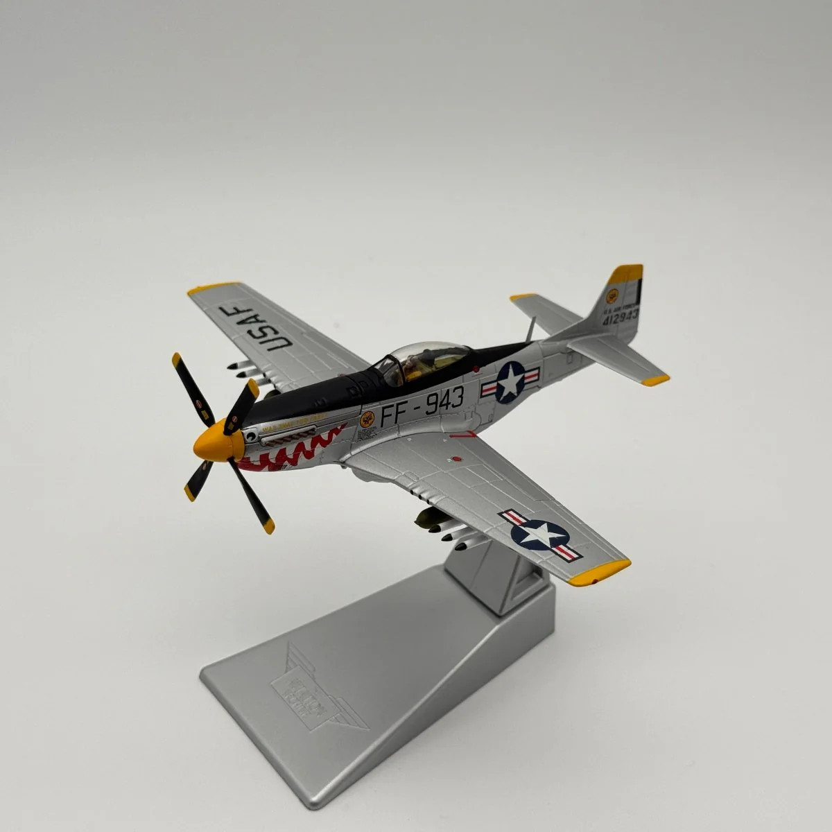 Corgi AA27702 1:72 F-51D Mustang USAF 18th FBG ‘Was that too fast?’ 1951
