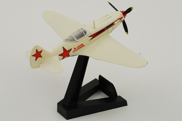 37224 Easy Model MiG-3 1/72 Model Soviet Air Force 12th IAP