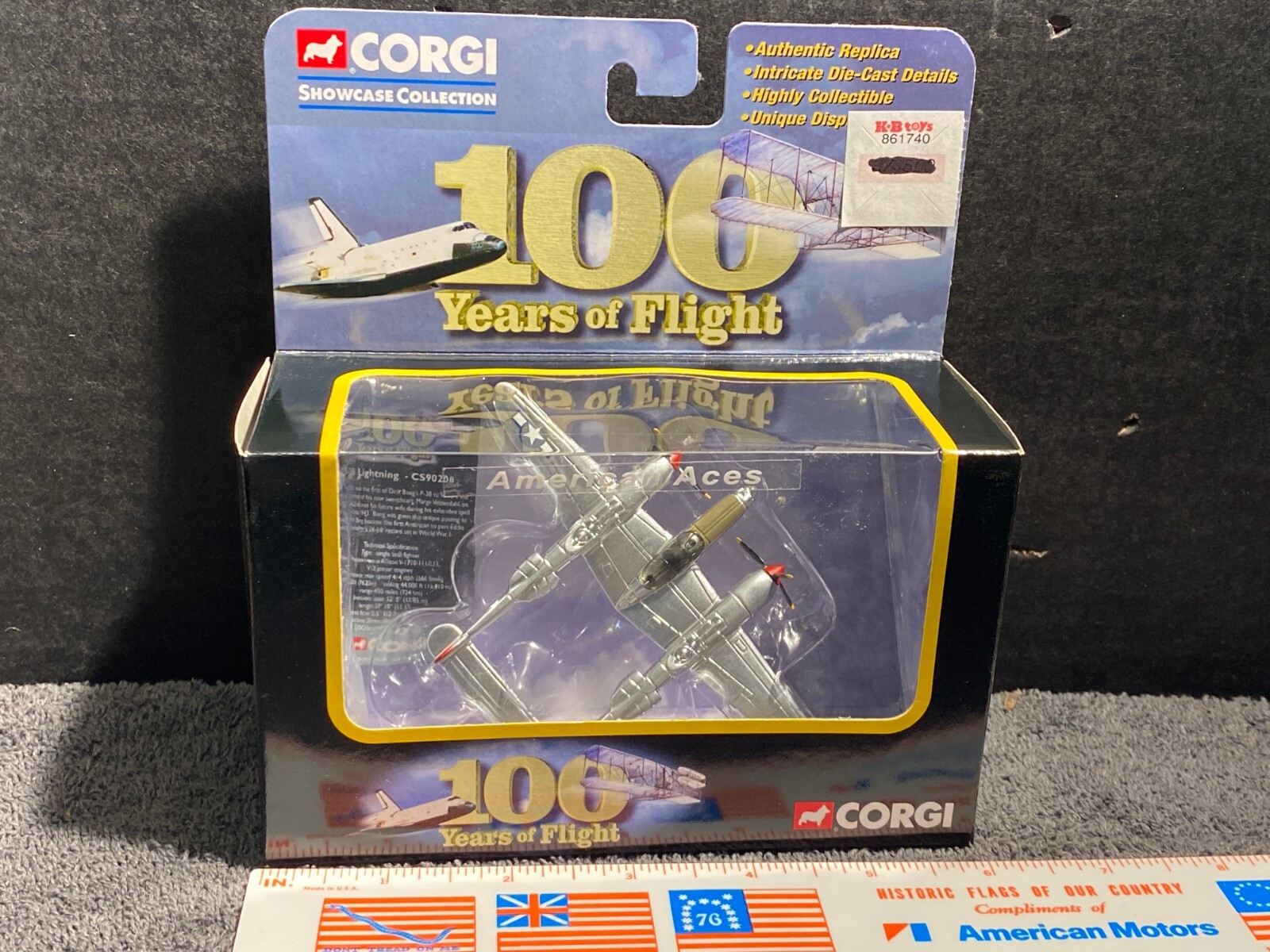 CORGI 100 YEARS OF FLIGHT P-38 LIGHTNING RICHARD BONG DIECAST REPLICA MODEL