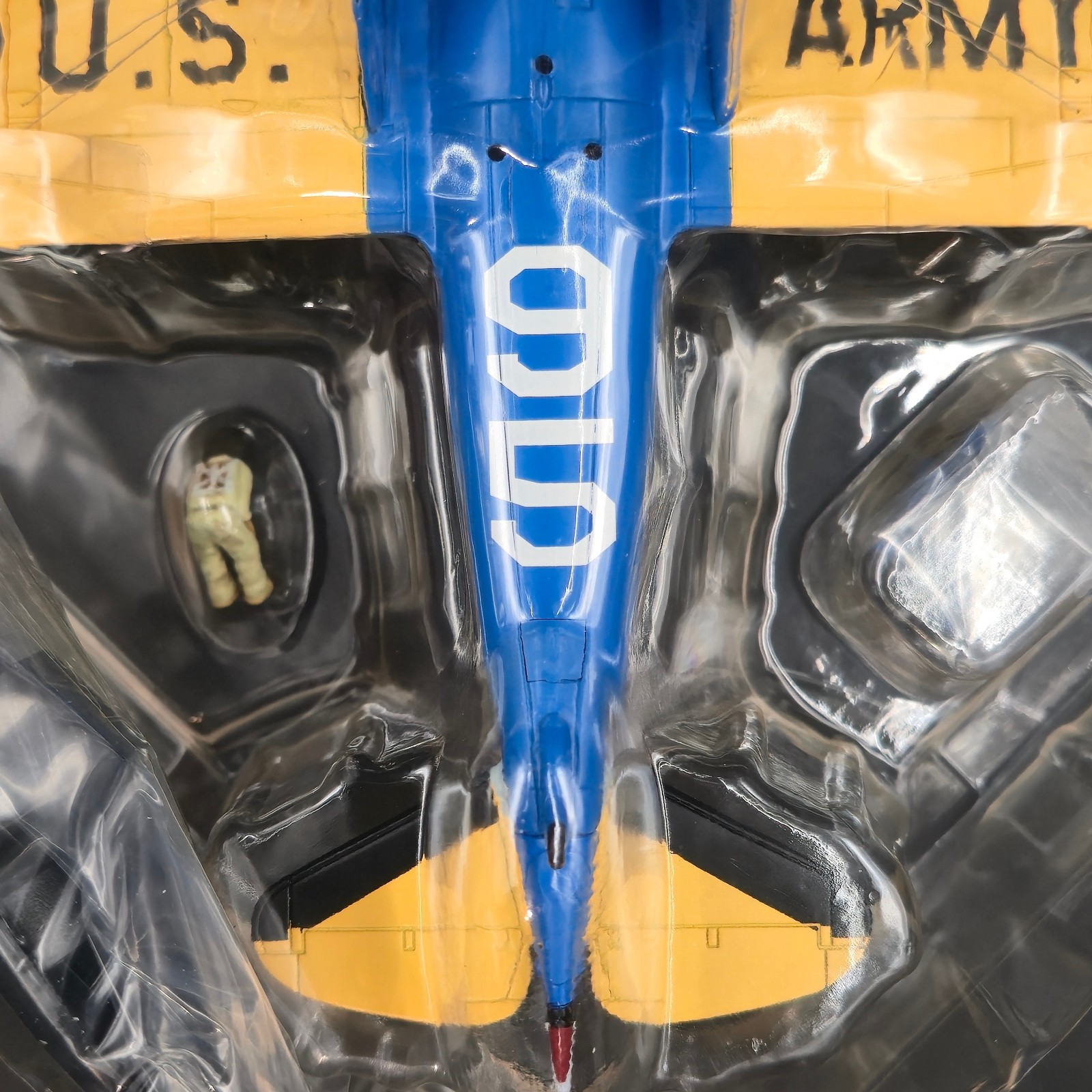 Hobby Master 1:48 Boeing P-26A Peashooter USAAF 95th Purs Sqn 1935 HA7503