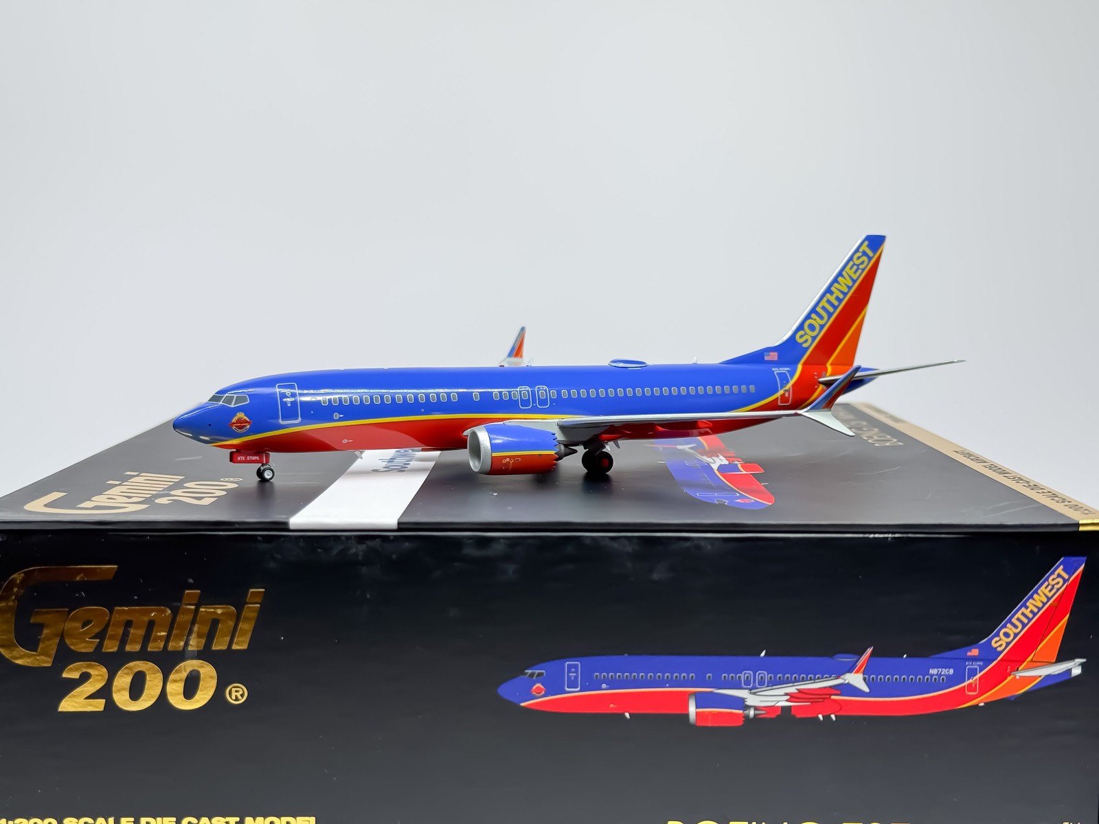 Southwest Airlines Boeing 737 MAX 8 1:200 Gemini Jets N872CB (G2SWA1217)