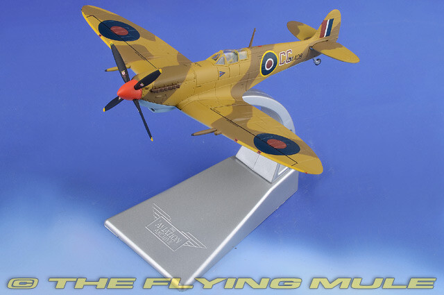 Corgi 1:72 Spitfire Mk IX RAF No.81 Sqn Colin Gray MA408