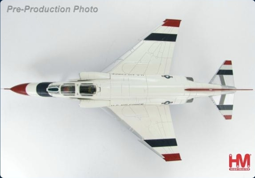 Hobby Master HA1910 F-4E Phantom II U.S. Air Force “Thunderbird 1” MINT!!