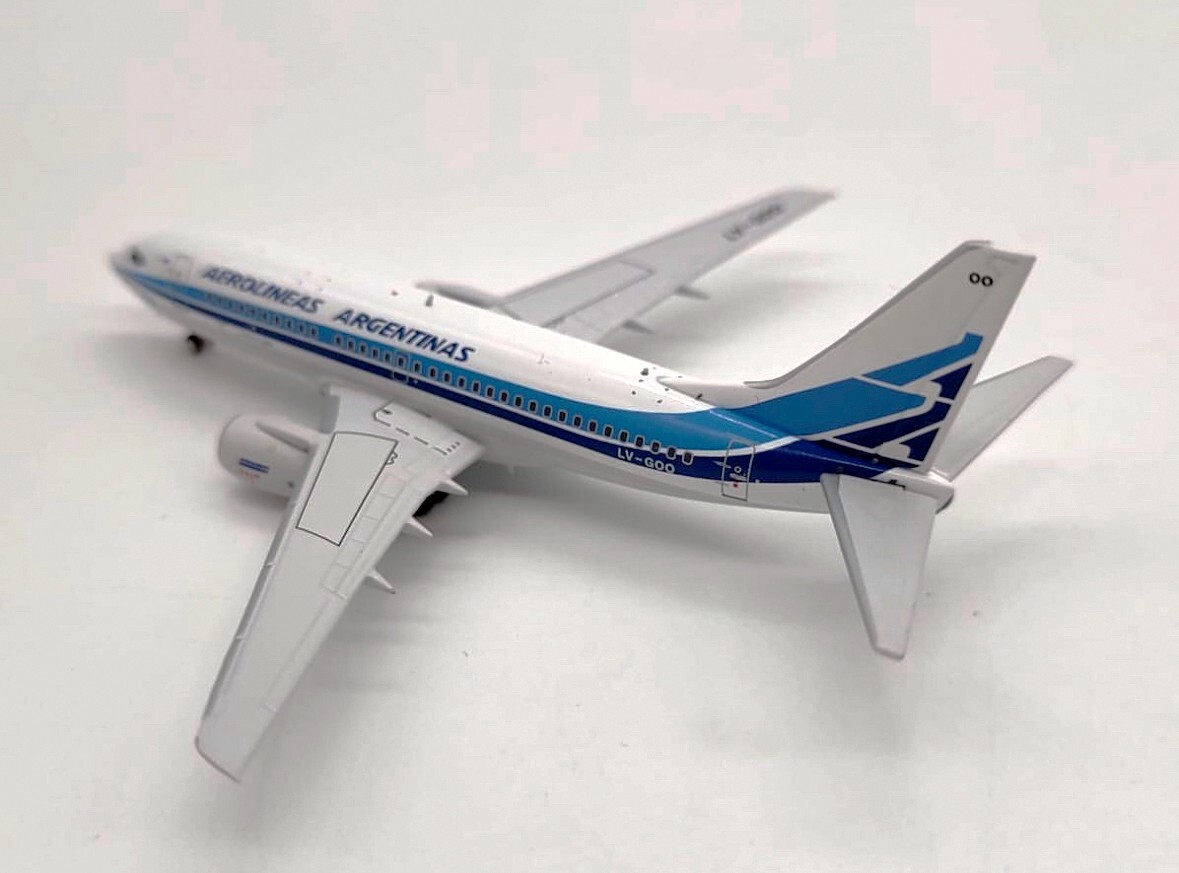 1:400 Panda Models Aerolineas Argentinas B737-700 LV-GOO