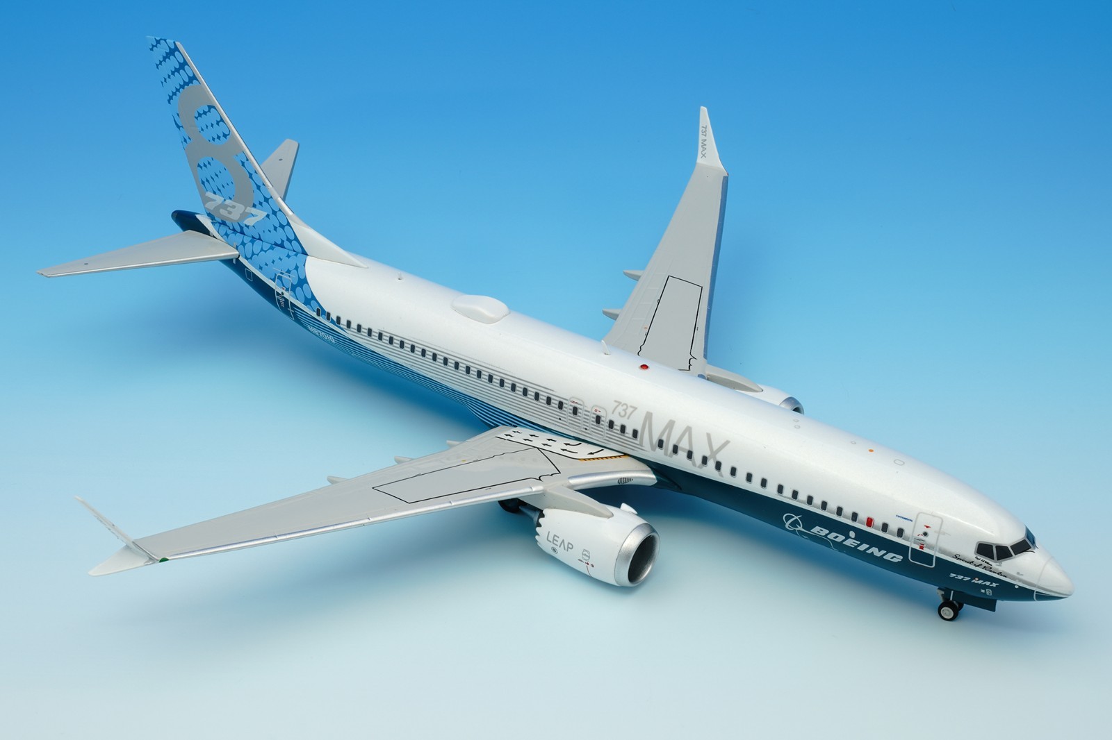 KJ Models / Aviation 200 Boeing 737 MAX 8 N8701Q Boeing House Colors KJ-B73M-095