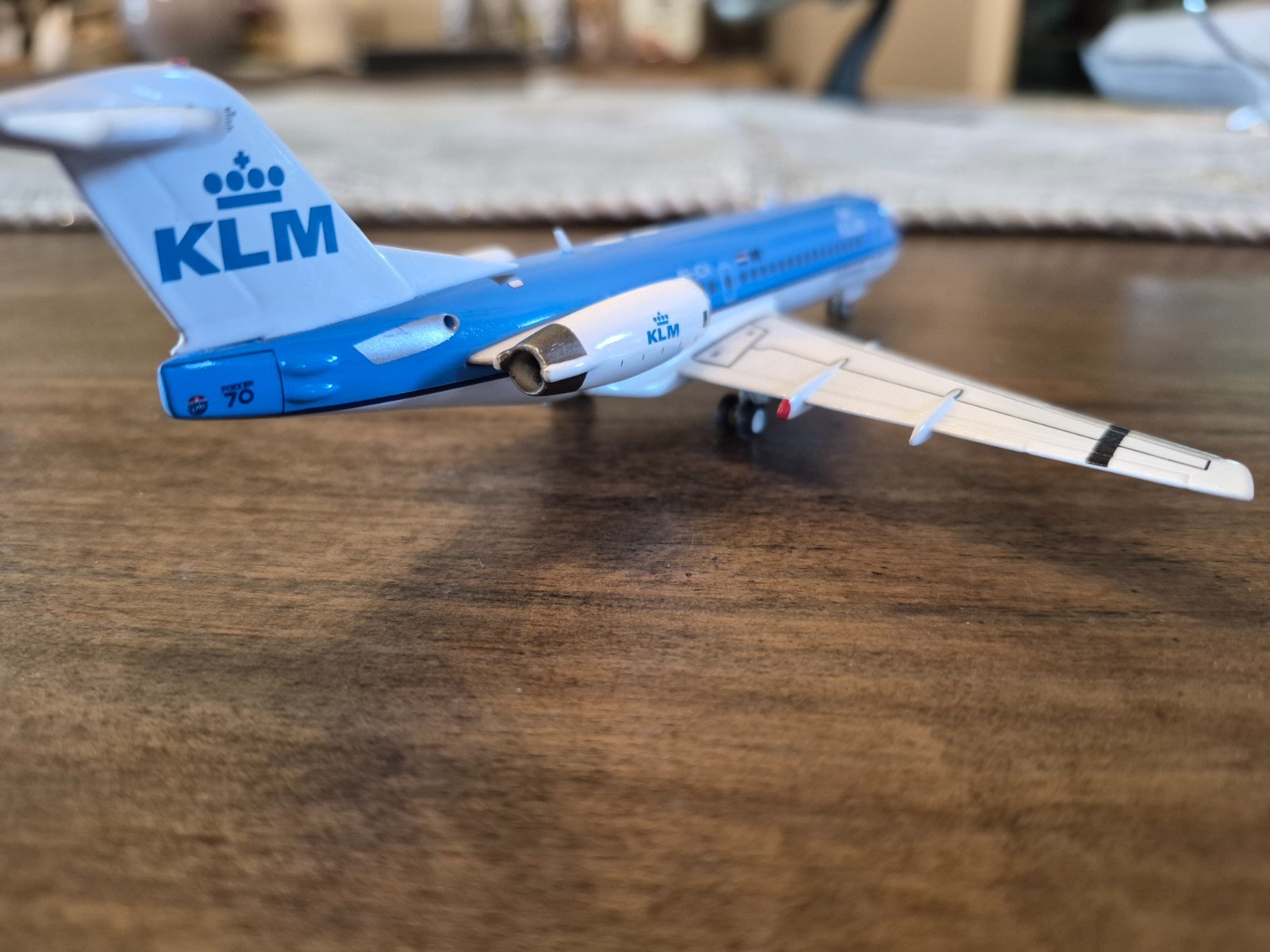 Very Hard To Find! 1/200 F-70 KLM (delivery scheme) Gemini200 Diecast