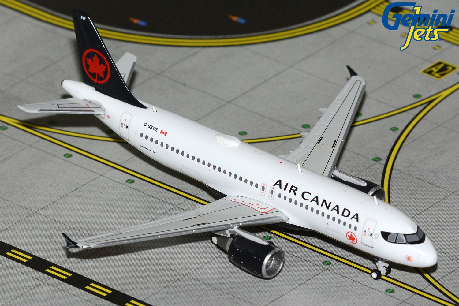 GeminiJets 1:400 Air Canada Airbus A320-200 C-GKOE GJACA2388 IN STOCK