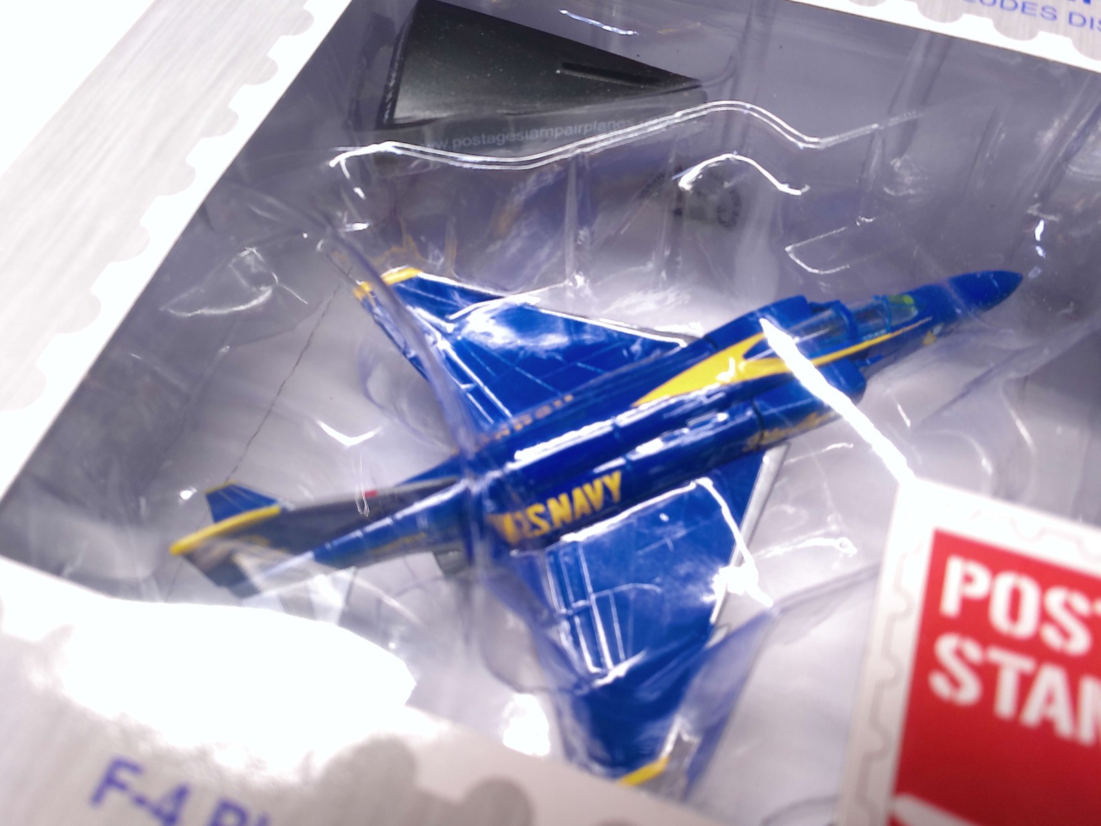 1:155 F-4 Phantom II Blue Angels Jet Plane by Daron Stamp PS5384-5 NEW Dent Box