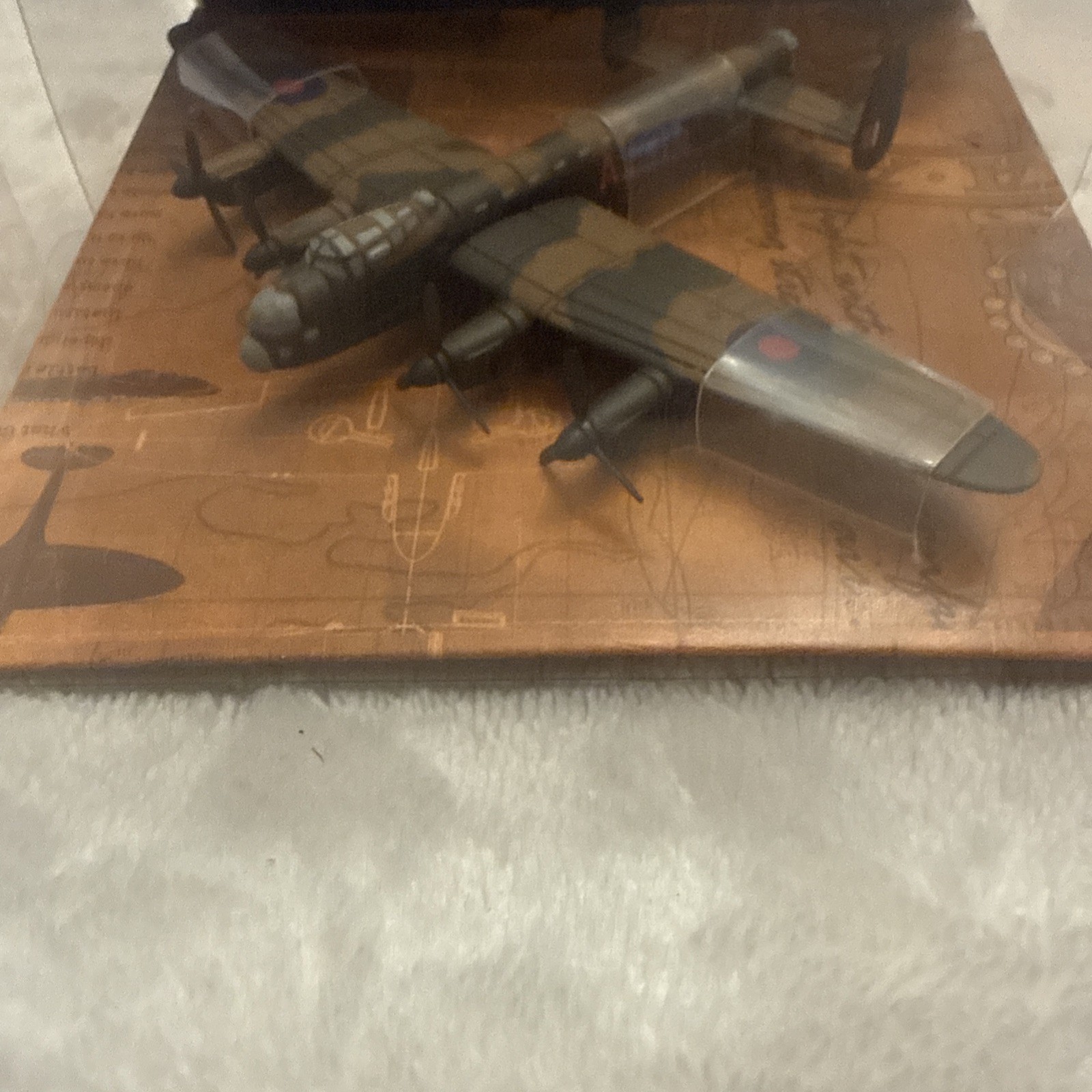 Royal Air Force Avro Lancaster Die Cast Collectors Series BNIB Ref DE12