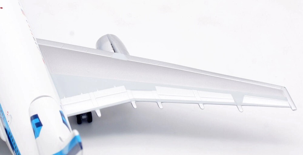Lockheed (Court Line) / L-1011 / N305EA / IF1011EA0124P / 1:200 *PRE-ORDER*