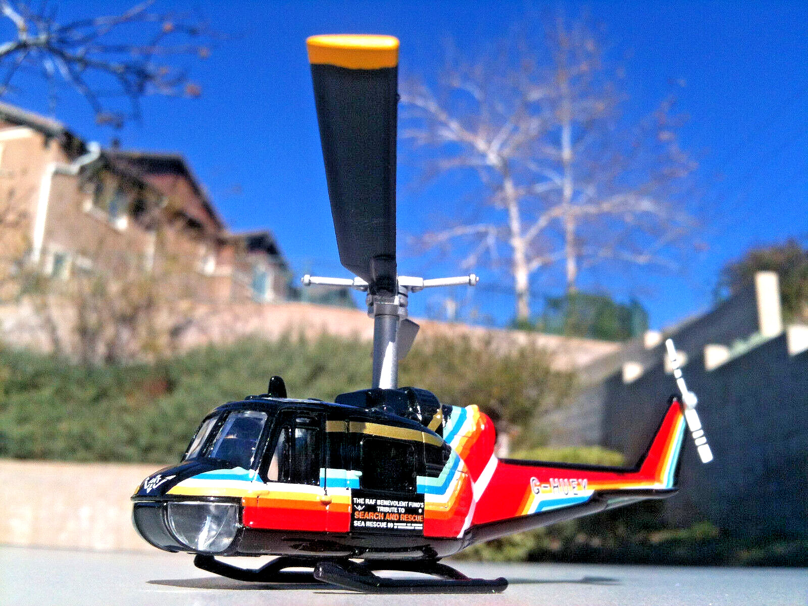 Corgi Bell UH-1H Huey Helicopter RAF Search & Rescue Showcase Die-cast 1:100