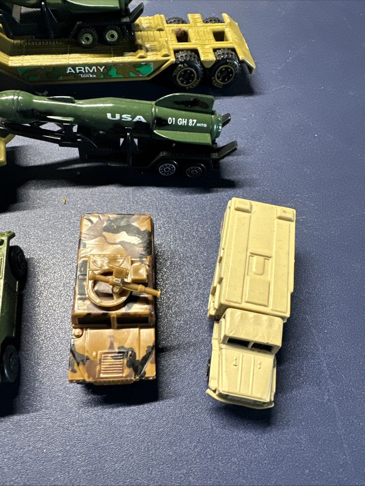 Lot Of Military Vehicles Truck Jeep Tanks Trailer Missiles